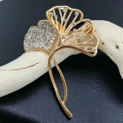 Broche dorée feuille ginkgo