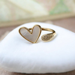 Bague dorée ajustable coeur blanc Plaqué or