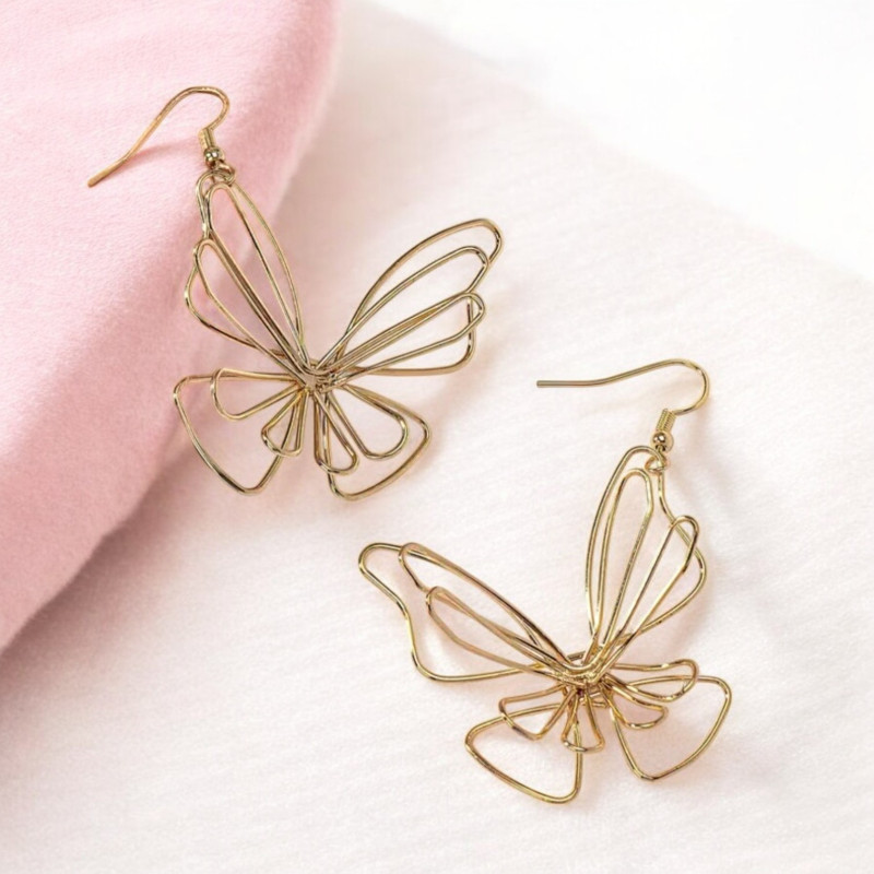 Boucles d'oreilles dorées papillons ajourés