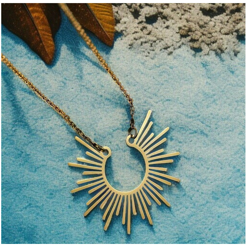 Collier doré demi-soleil éclatants Acier