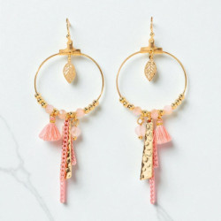 Boucles d'oreilles dorée rondes roses avec feuille