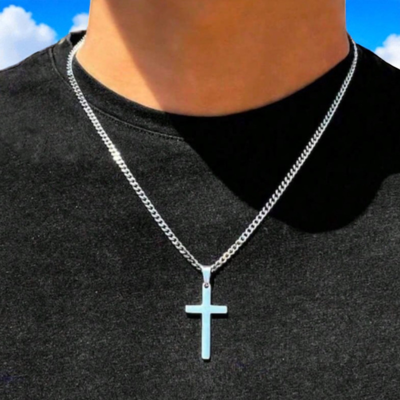 Chaîne mailles 3mm argentées homme avec croix Acier