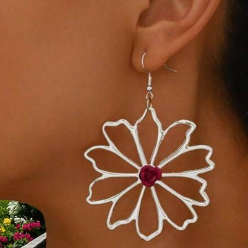 Boucles d'oreilles fleur argentée avec rose violette