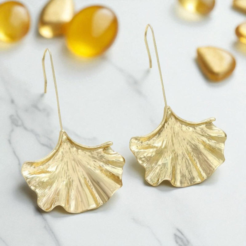 Boucles d'oreilles feuilles de ginkgo dorées