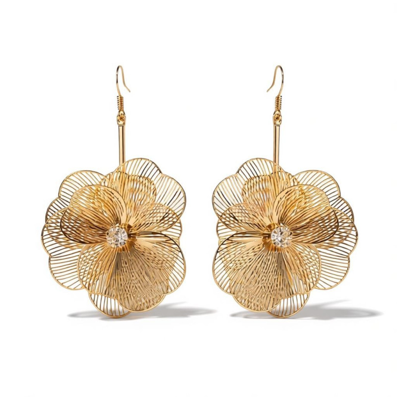 Boucles d'oreilles fleurs filigranées dorées avec strass