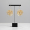 Boucles d'oreilles fleurs filigranées dorées avec strass