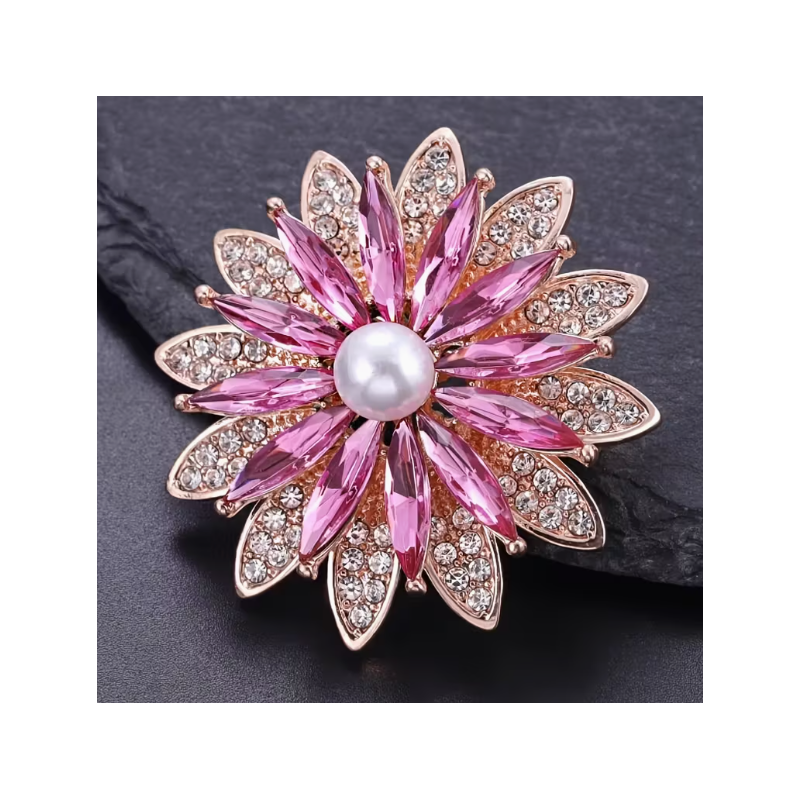 Broche dorée fleur strass rose et perle blanche
