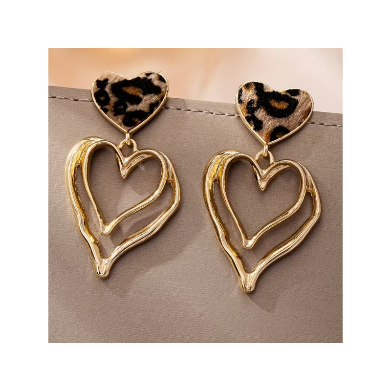 Boucles d'oreilles dorées cœurs ajourés et léopard