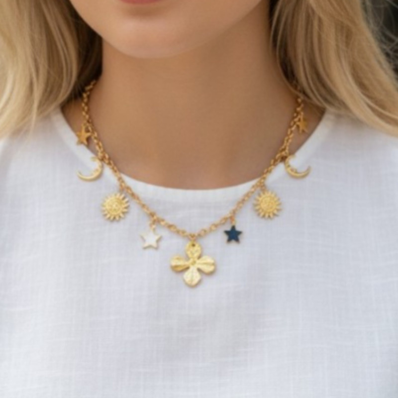 Collier charms doré étoiles et fleur