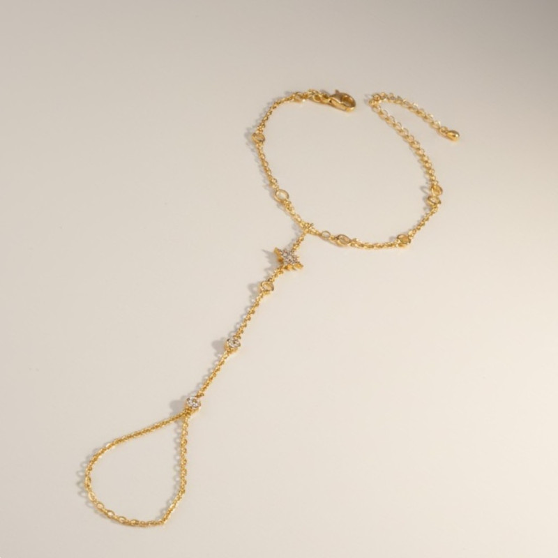 Bijoux de main étoile dorée