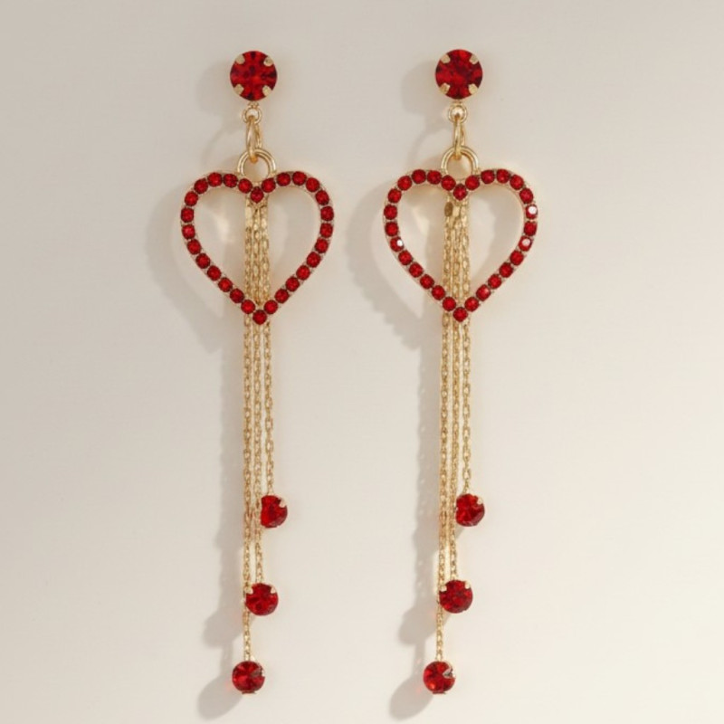 Boucles d'oreilles pendantes dorées coeur et strass rouges