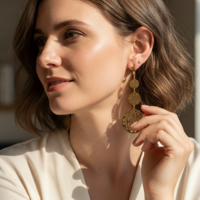 Boucles d'oreilles pendantes dorées mandalas Plaqué or