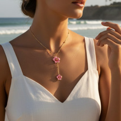 Collier plongeant doré fleurs roses