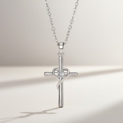 Collier argenté croix et coeur Plaqué or blanc