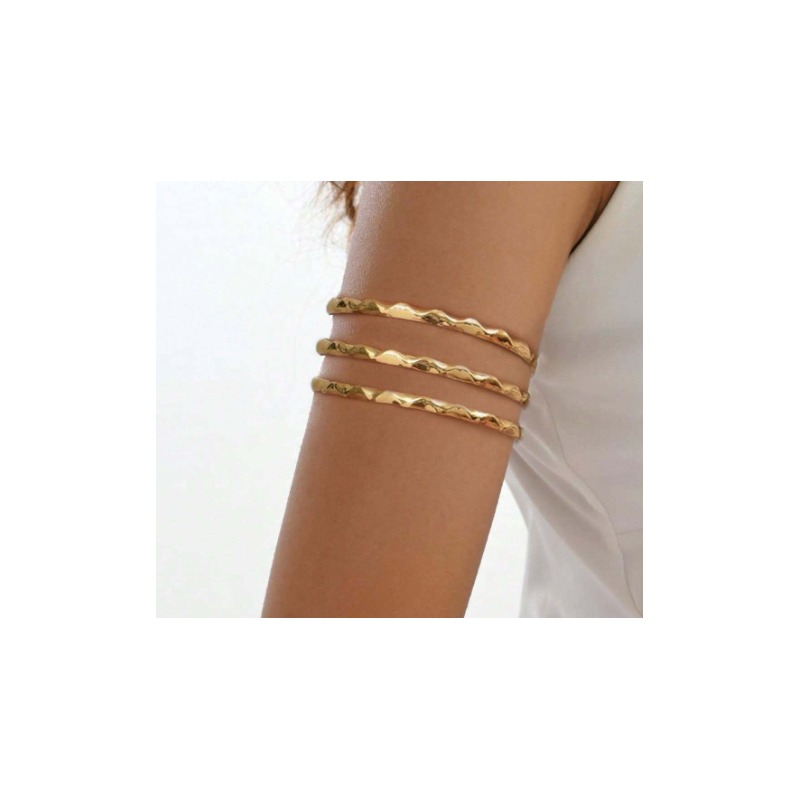 Bracelet de bras doré multirang ondulé
