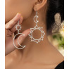 Boucles d'oreilles asymétrique argentées soleil et lune