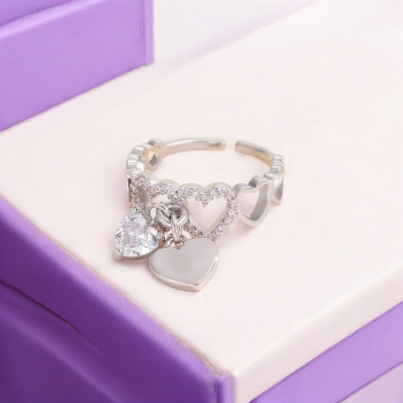 Bague ajustable argentée coeurs
