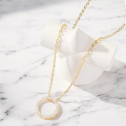 Collier doré anneau avec zircon Plaqué or