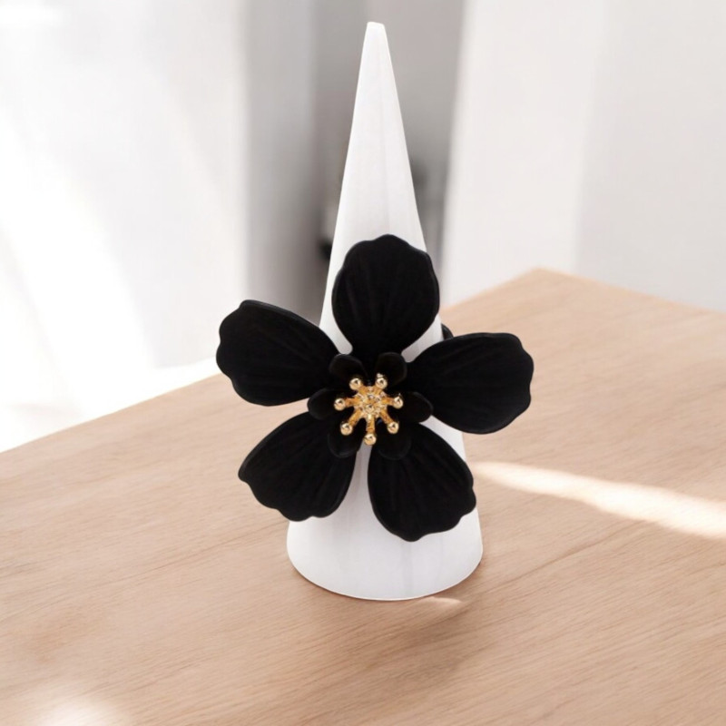 Bague ajustable fleur noire